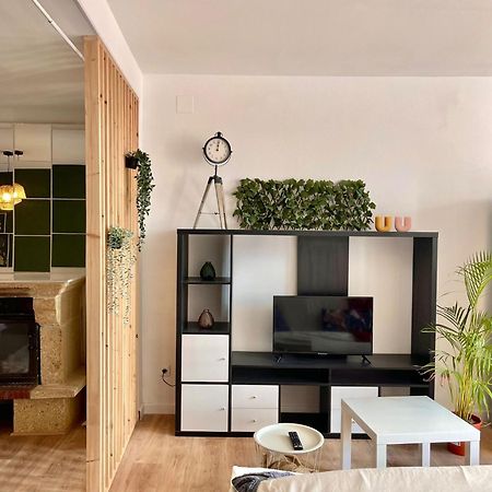 Appartement Tropical Chateau-Renault Exterior photo