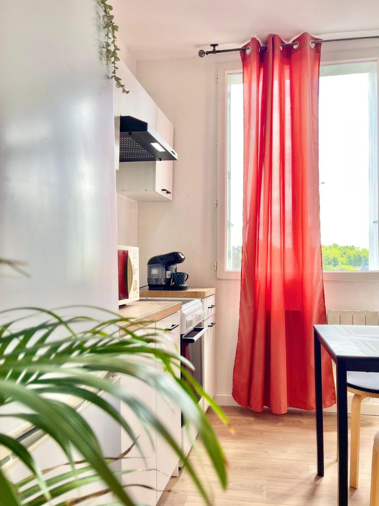 Appartement Tropical Chateau-Renault Exterior photo